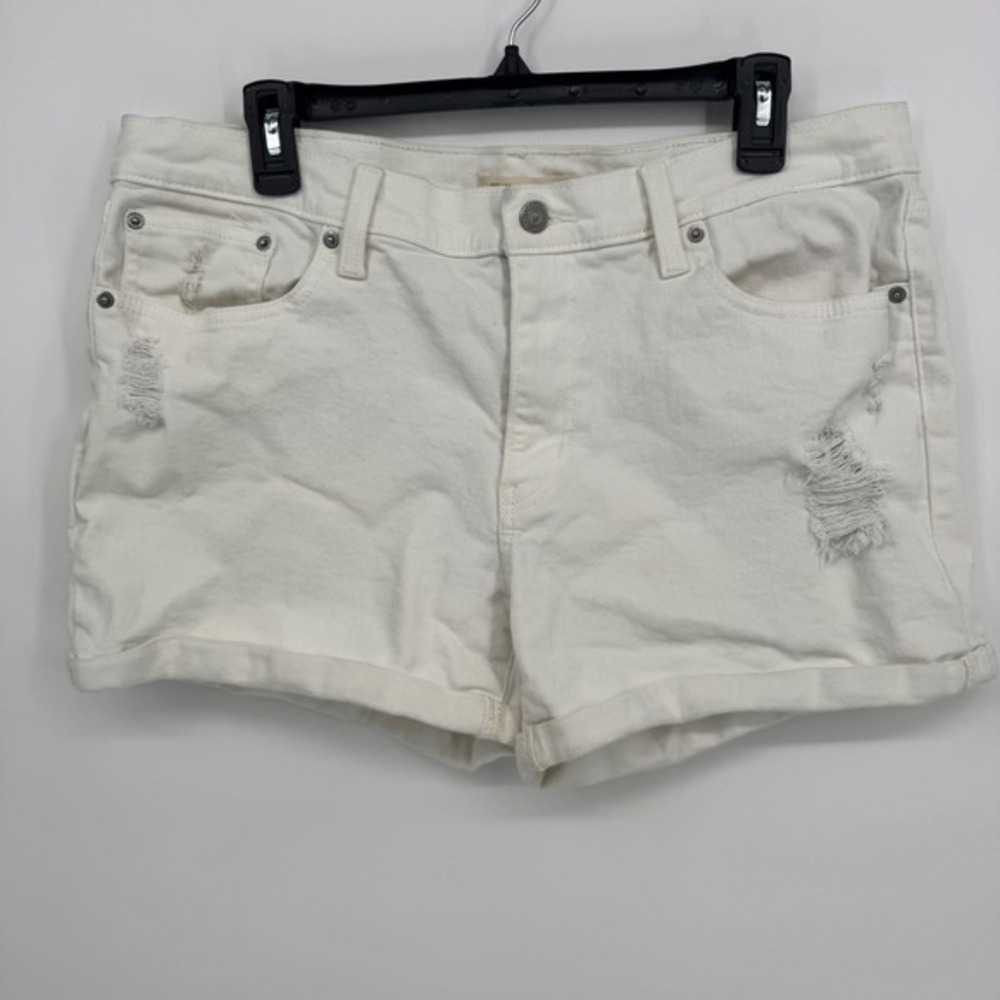 Levis Mid Length White Denim Shorts Size‎ 33 Distressed Cuffed Hem Casual